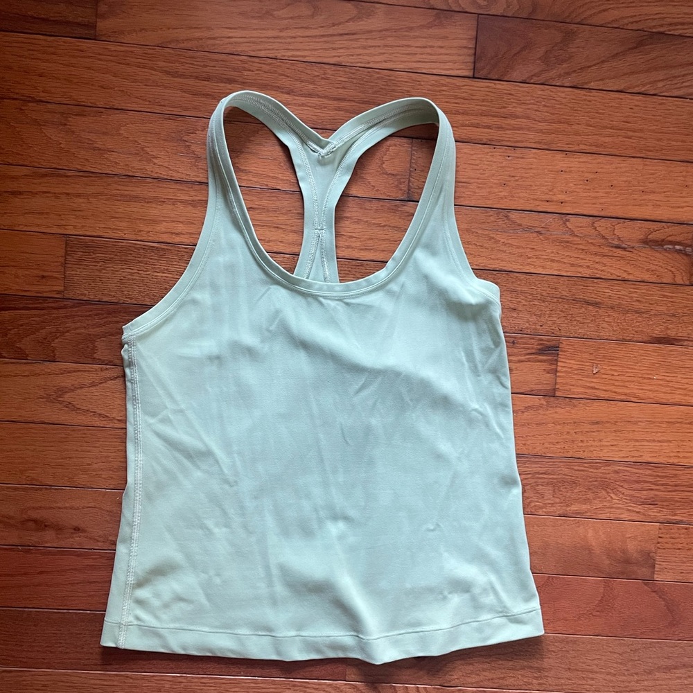 Lululemon cool Nulu short racer back tank in Creamy Mint. Size 8
